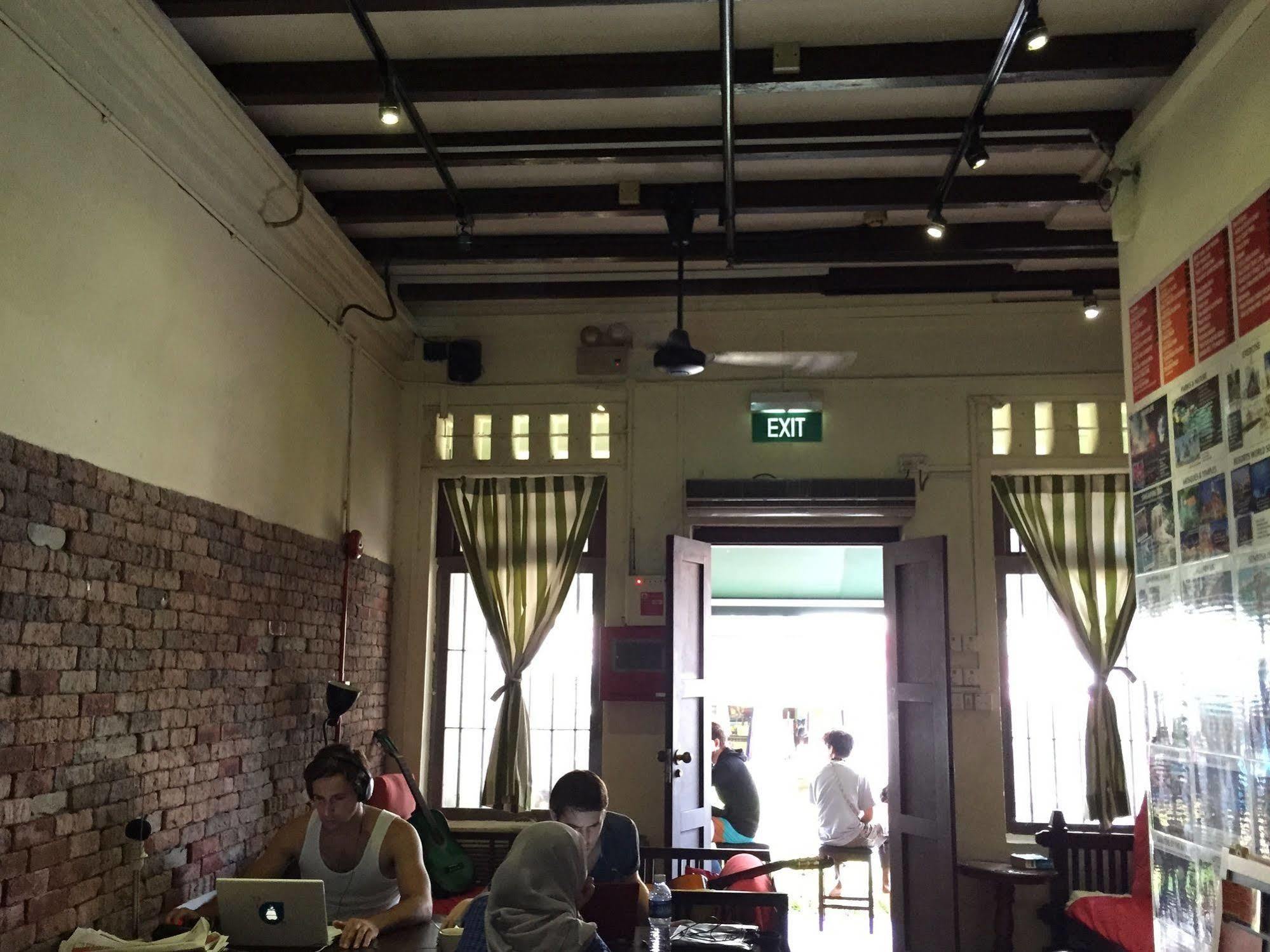 Sleepy Kiwi Backpacker Hostel - Bugis 新加坡 外观 照片